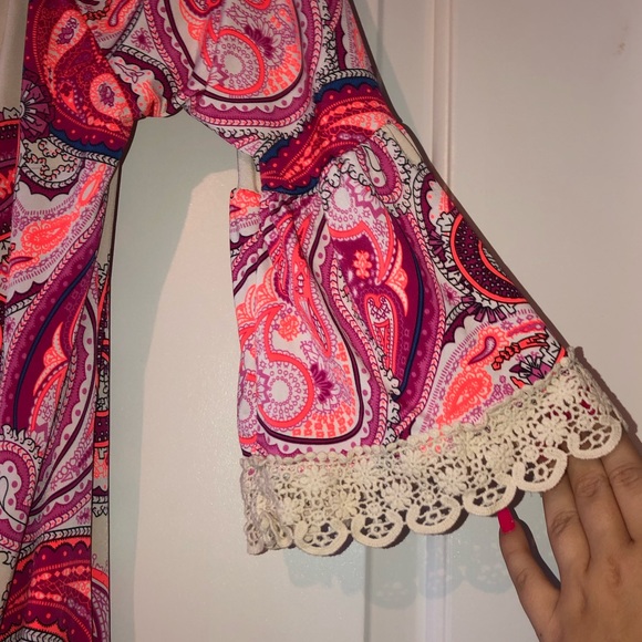 Off the Shoulder Dress - Picture 2 of 3